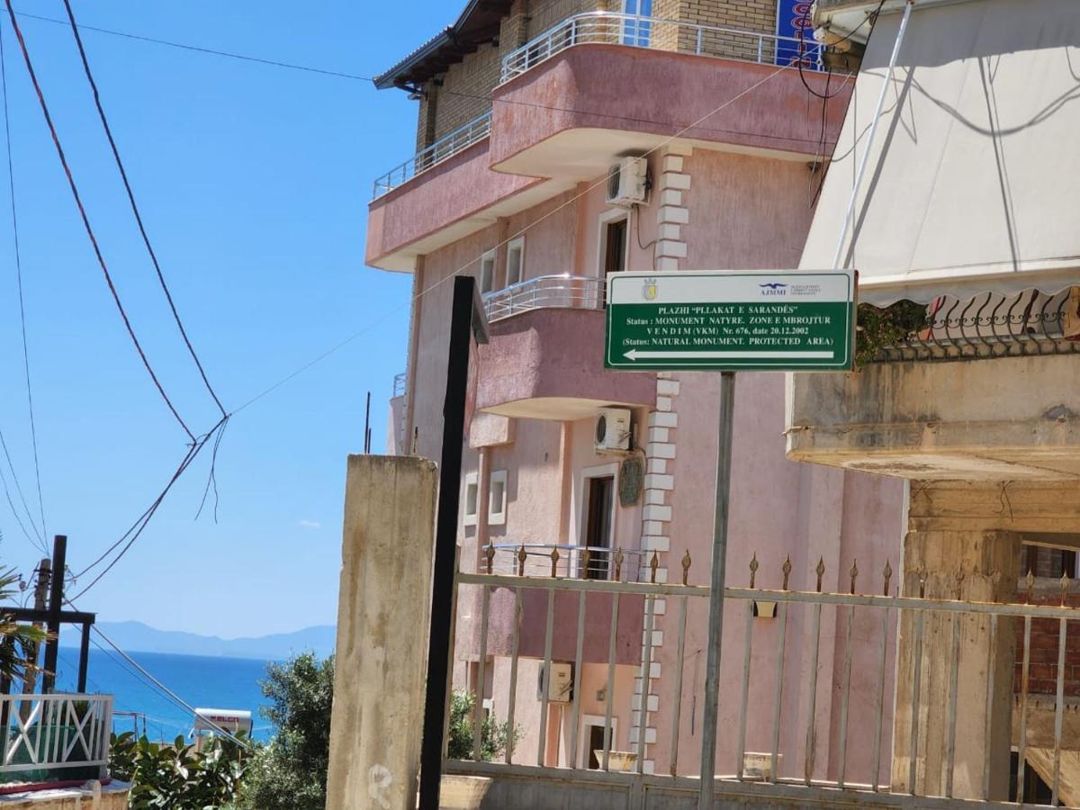 Near By The Sea Apartment Sarandë Exterior foto